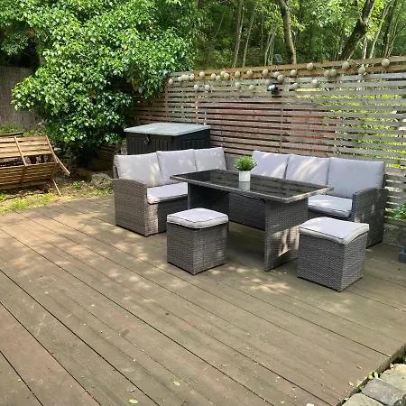 Rustic & Garden Retreat On Buda Hilltop بيت للعطل *