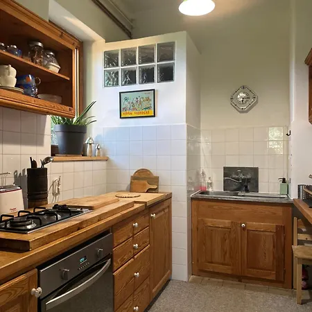 Feriehus Rustic & Garden Retreat On Buda Hilltop *