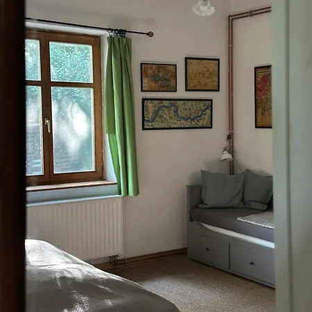 Rustic & Garden Retreat On Buda Hilltop Budapest