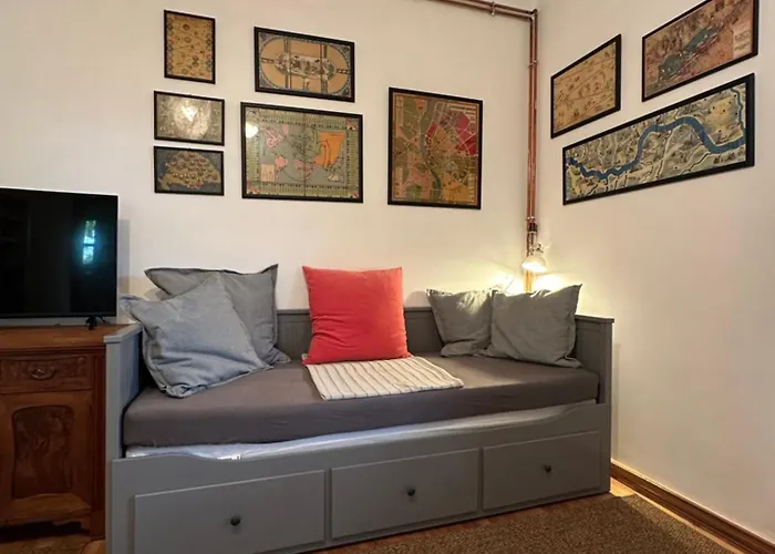 Rustic & Garden Retreat On Buda Hilltop Сasa de vacaciones Budapest